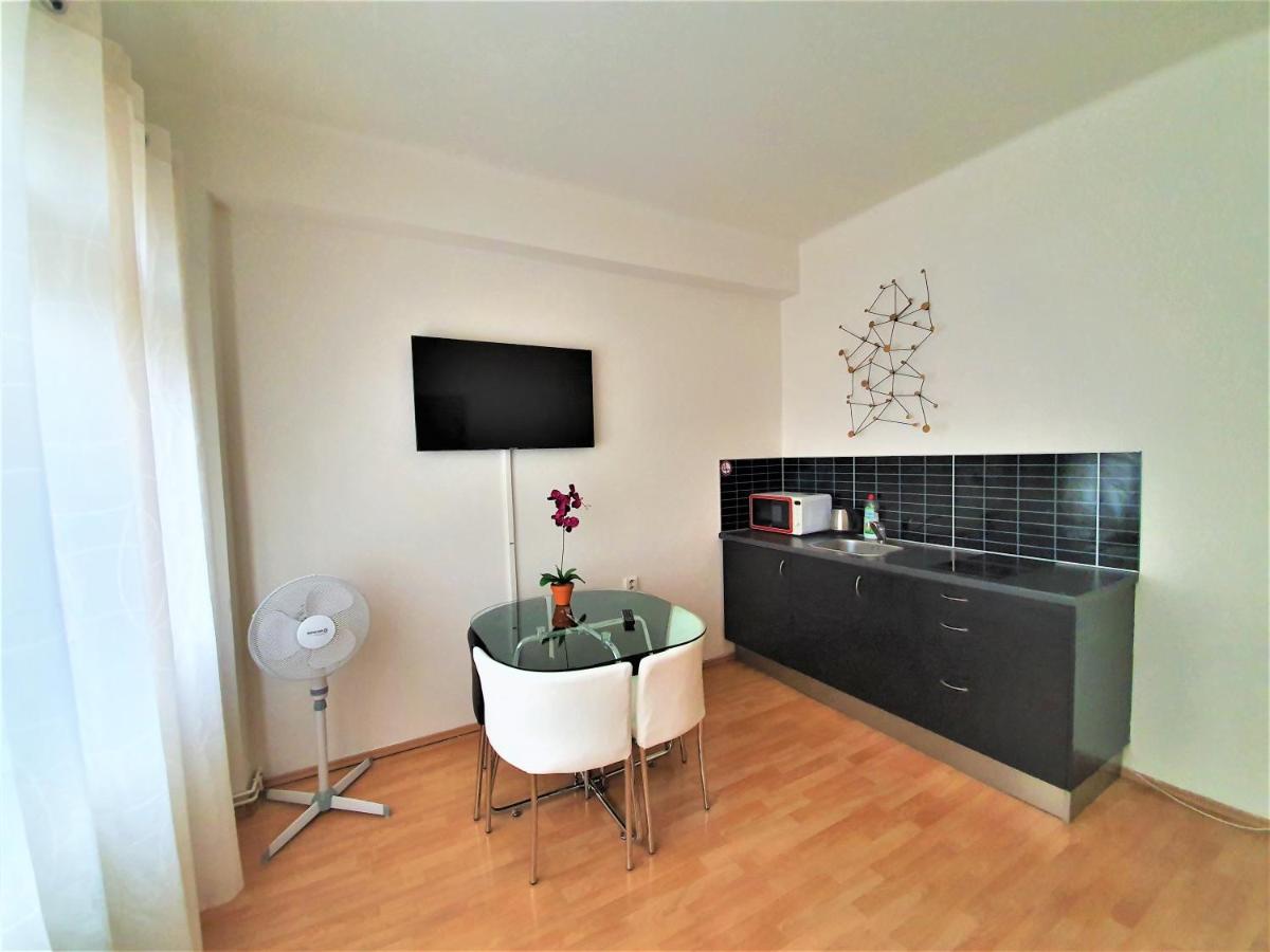 Epstein Apartamento Praga